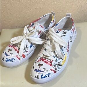 Guess Graffiti sneakers size 81/2